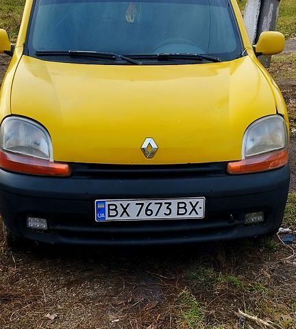 Желтый Рено Кенгу, объемом двигателя 1.4 л и пробегом 370 тыс. км за 2200 $, фото 1 на Automoto.ua
