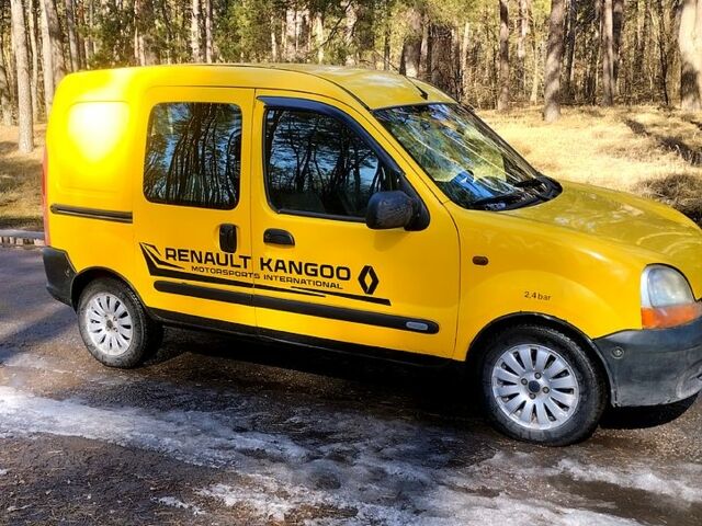 Желтый Рено Кенгу, объемом двигателя 1.9 л и пробегом 211 тыс. км за 2400 $, фото 1 на Automoto.ua