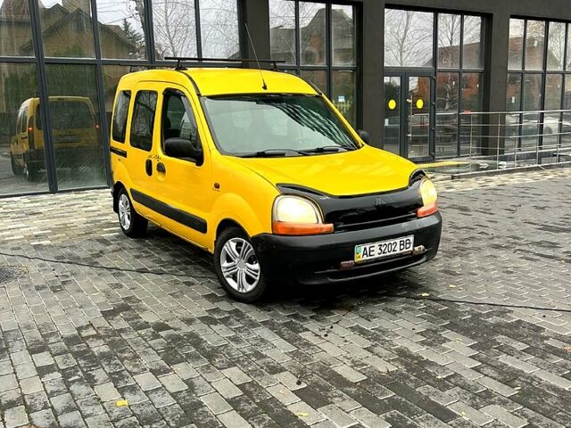 Жовтий Рено Кєнгу, об'ємом двигуна 1.9 л та пробігом 198 тис. км за 2800 $, фото 1 на Automoto.ua