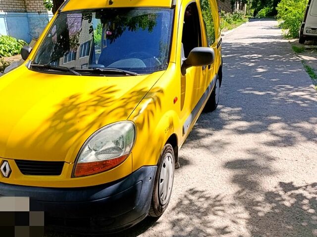 Желтый Рено Кенгу, объемом двигателя 1.5 л и пробегом 285 тыс. км за 4500 $, фото 1 на Automoto.ua