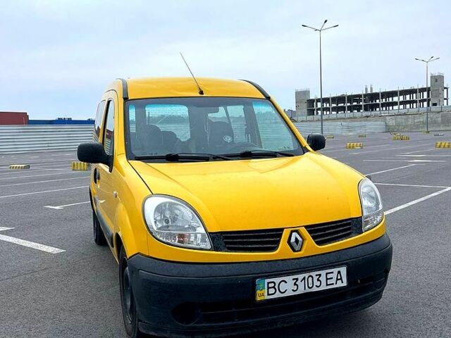 Желтый Рено Кенгу, объемом двигателя 1.5 л и пробегом 387 тыс. км за 2999 $, фото 1 на Automoto.ua