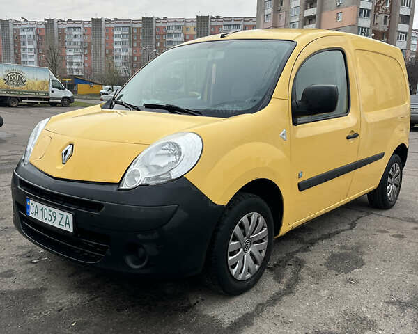 Желтый Рено Кенгу, объемом двигателя 0 л и пробегом 89 тыс. км за 6000 $, фото 1 на Automoto.ua