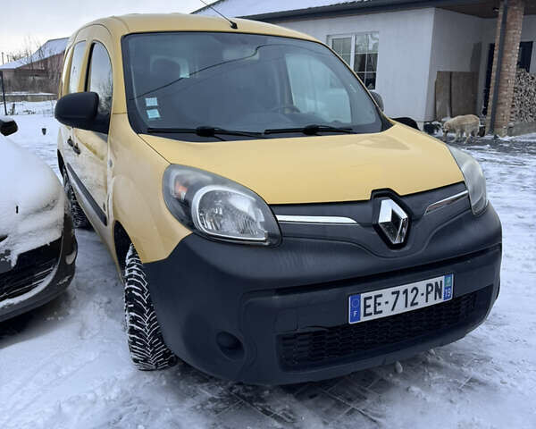 Желтый Рено Кенгу, объемом двигателя 0 л и пробегом 82 тыс. км за 6200 $, фото 1 на Automoto.ua
