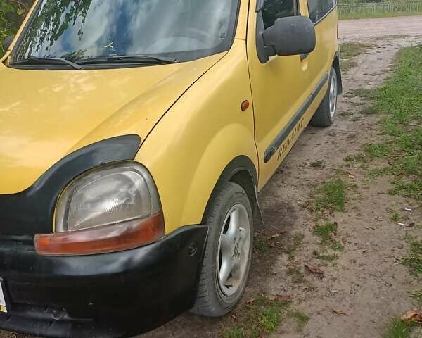 Желтый Рено Кенгу, объемом двигателя 1.4 л и пробегом 234 тыс. км за 2250 $, фото 1 на Automoto.ua