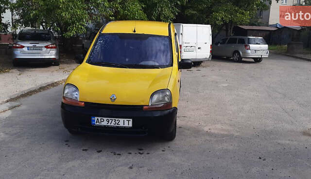 Рено Кенгу 1999 в Запорожье на Automoto.ua Желтый Рено Кенгу, объемом двигателя 1.87 л и пробегом 300 тыс. км за 2000 $, фото 1 на Automoto.ua