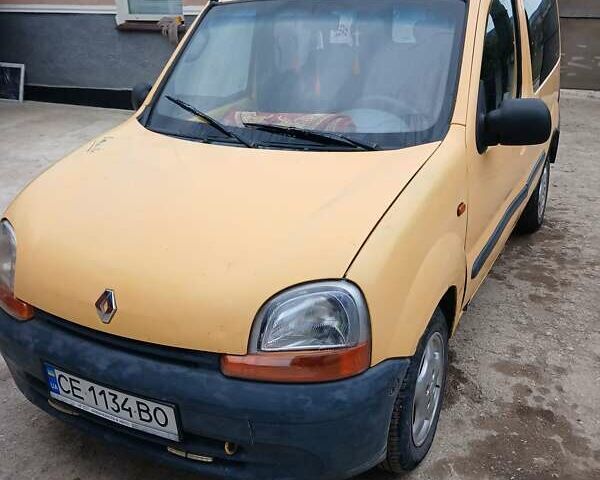 Желтый Рено Кенгу, объемом двигателя 1.2 л и пробегом 348 тыс. км за 3200 $, фото 1 на Automoto.ua