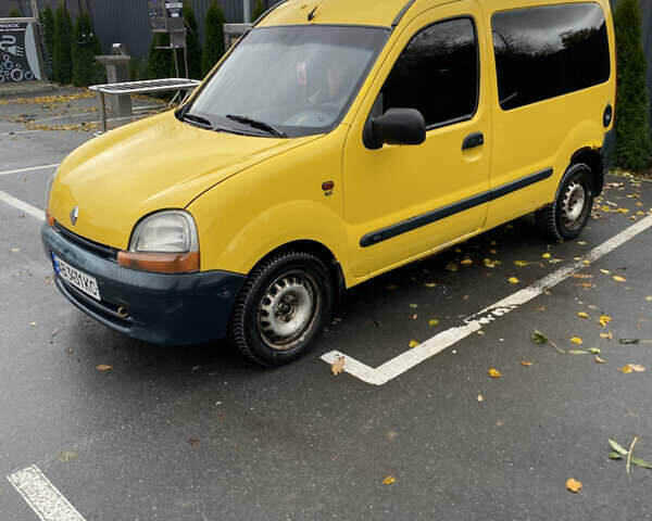 Желтый Рено Кенгу, объемом двигателя 1.87 л и пробегом 380 тыс. км за 2000 $, фото 1 на Automoto.ua