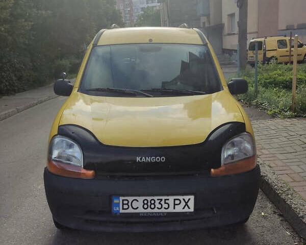 Желтый Рено Кенгу, объемом двигателя 1.9 л и пробегом 200 тыс. км за 2300 $, фото 1 на Automoto.ua