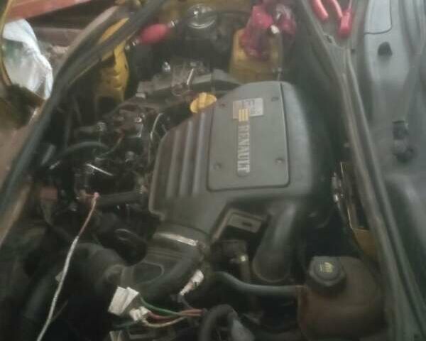 Желтый Рено Кенгу, объемом двигателя 1.9 л и пробегом 400 тыс. км за 2700 $, фото 1 на Automoto.ua