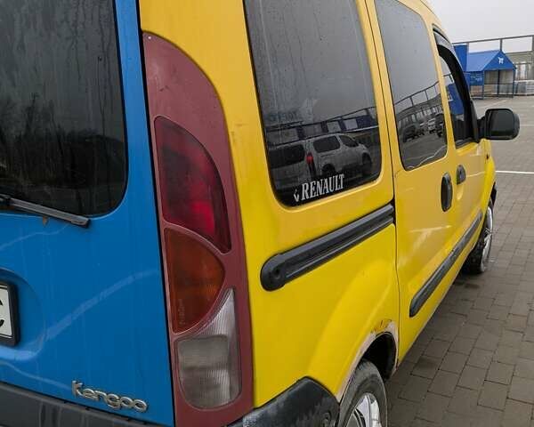 Желтый Рено Кенгу, объемом двигателя 1.87 л и пробегом 379 тыс. км за 3200 $, фото 1 на Automoto.ua