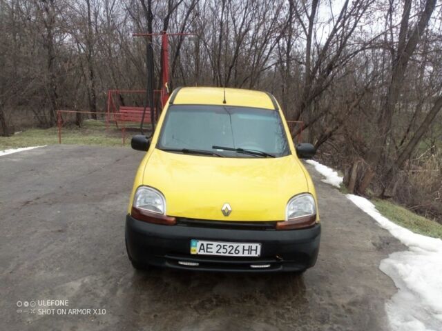 Желтый Рено Кенгу, объемом двигателя 0 л и пробегом 380 тыс. км за 2200 $, фото 1 на Automoto.ua