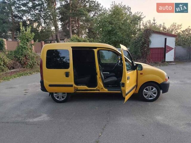 Жовтий Рено Кєнгу, об'ємом двигуна 1.9 л та пробігом 257 тис. км за 2900 $, фото 1 на Automoto.ua