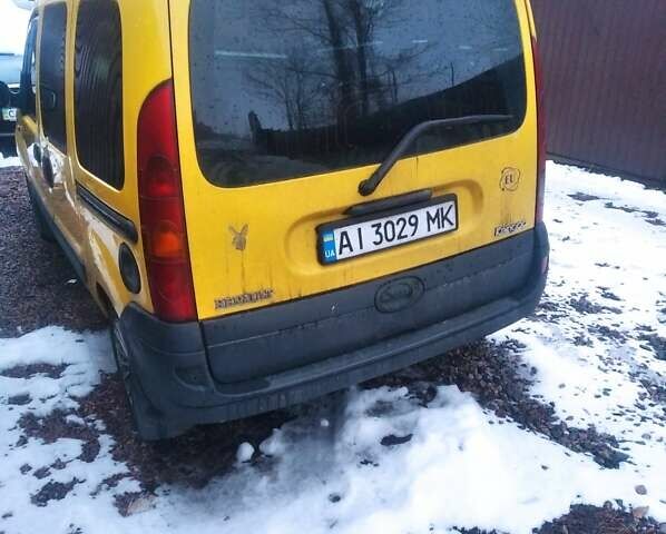 Желтый Рено Кенгу, объемом двигателя 0 л и пробегом 314 тыс. км за 2200 $, фото 1 на Automoto.ua