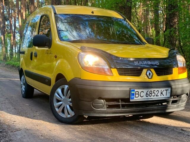 Желтый Рено Кенгу, объемом двигателя 1.5 л и пробегом 179 тыс. км за 3550 $, фото 1 на Automoto.ua