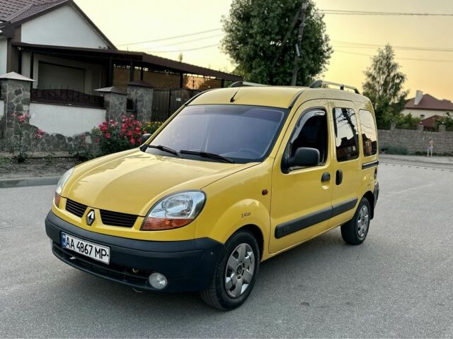 Желтый Рено Кенгу, объемом двигателя 1.5 л и пробегом 200 тыс. км за 3750 $, фото 1 на Automoto.ua