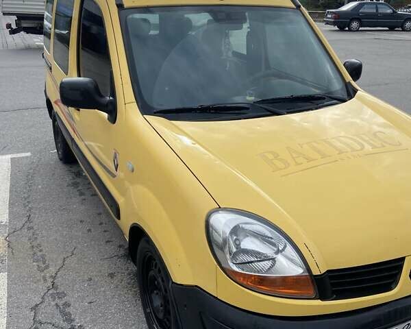 Жовтий Рено Кєнгу, об'ємом двигуна 1.5 л та пробігом 379 тис. км за 3700 $, фото 1 на Automoto.ua