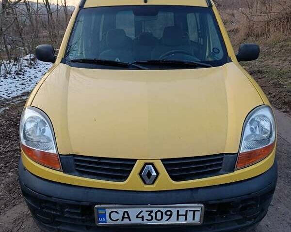 Желтый Рено Кенгу, объемом двигателя 1.5 л и пробегом 364 тыс. км за 3800 $, фото 1 на Automoto.ua
