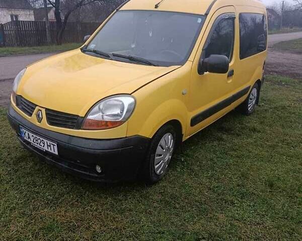 Желтый Рено Кенгу, объемом двигателя 1.5 л и пробегом 340 тыс. км за 3200 $, фото 1 на Automoto.ua