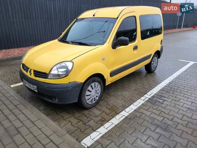Желтый Рено Кенгу, объемом двигателя 1.5 л и пробегом 263 тыс. км за 5000 $, фото 1 на Automoto.ua