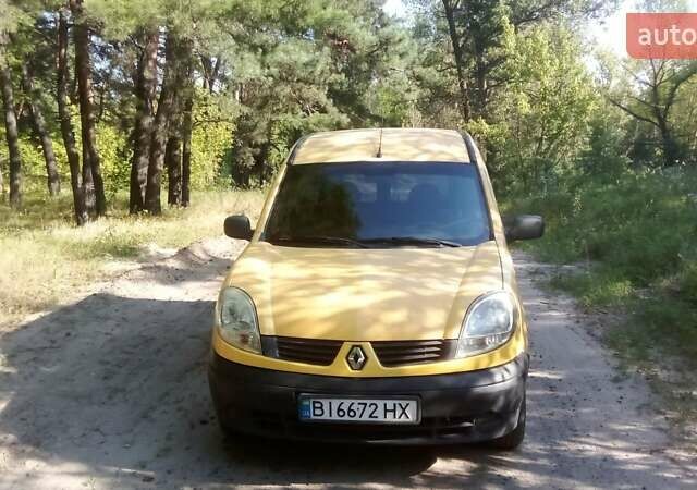 Желтый Рено Кенгу, объемом двигателя 1.5 л и пробегом 271 тыс. км за 3800 $, фото 1 на Automoto.ua