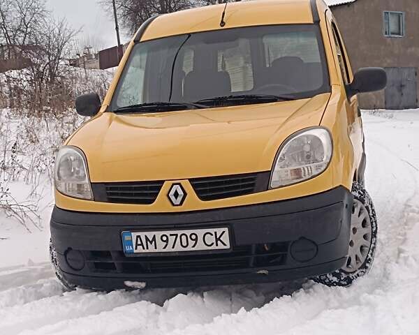 Желтый Рено Кенгу, объемом двигателя 1.5 л и пробегом 242 тыс. км за 4150 $, фото 1 на Automoto.ua