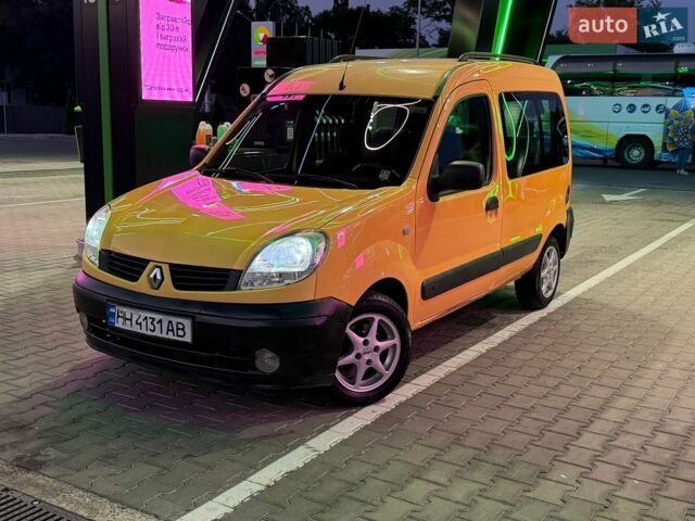 Жовтий Рено Кєнгу, об'ємом двигуна 1.46 л та пробігом 178 тис. км за 4200 $, фото 1 на Automoto.ua
