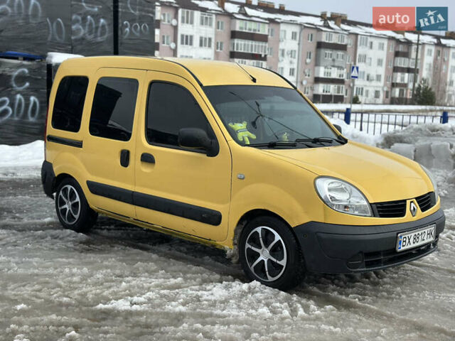 Желтый Рено Кенгу, объемом двигателя 1.46 л и пробегом 464 тыс. км за 3450 $, фото 1 на Automoto.ua