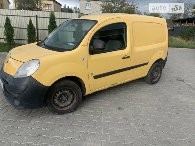 Желтый Рено Кенгу, объемом двигателя 0 л и пробегом 201 тыс. км за 4800 $, фото 1 на Automoto.ua