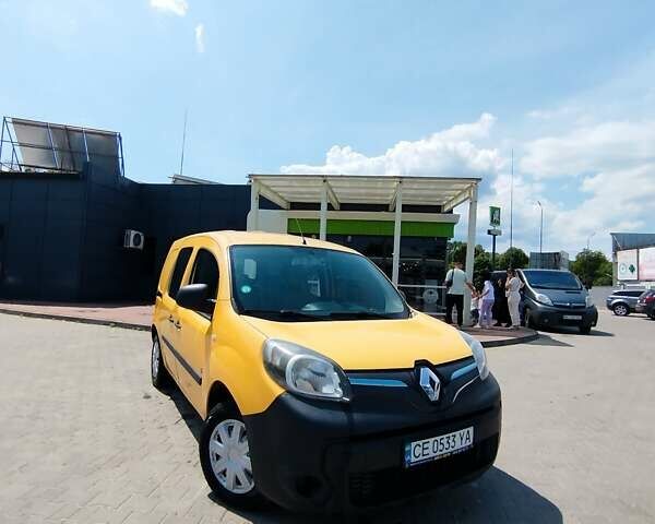 Желтый Рено Кенгу, объемом двигателя 0 л и пробегом 100 тыс. км за 5500 $, фото 1 на Automoto.ua