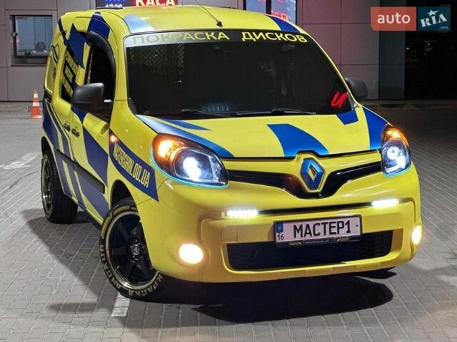 Жовтий Рено Кєнгу, об'ємом двигуна 1.5 л та пробігом 220 тис. км за 9500 $, фото 1 на Automoto.ua