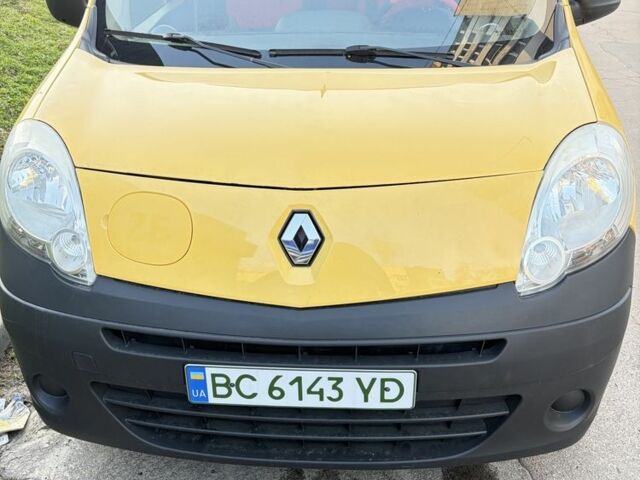 Желтый Рено Кенгу, объемом двигателя 0 л и пробегом 120 тыс. км за 8750 $, фото 1 на Automoto.ua