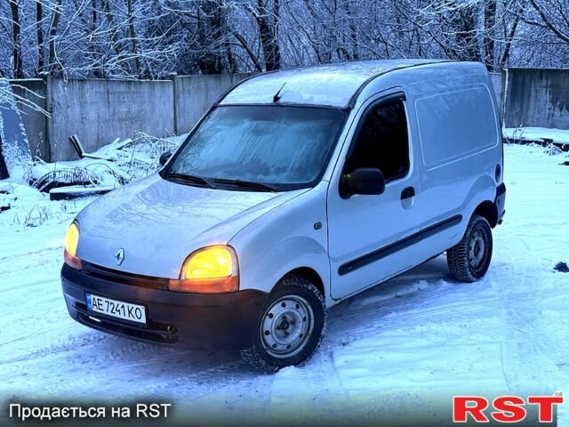 Сірий Рено Кєнгу, об'ємом двигуна 1.4 л та пробігом 555 тис. км за 2000 $, фото 1 на Automoto.ua