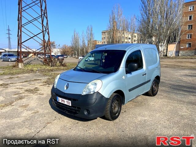 Серый Рено Кенгу, объемом двигателя 1.5 л и пробегом 316 тыс. км за 4000 $, фото 1 на Automoto.ua