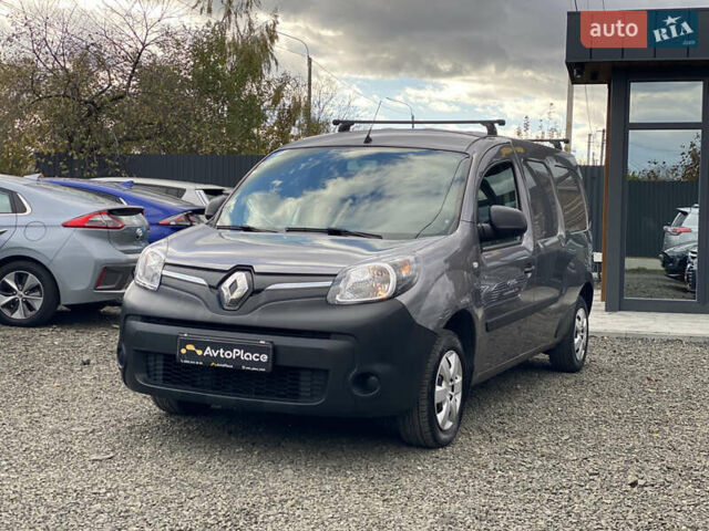 Серый Рено Кенгу, объемом двигателя 0 л и пробегом 91 тыс. км за 12200 $, фото 1 на Automoto.ua