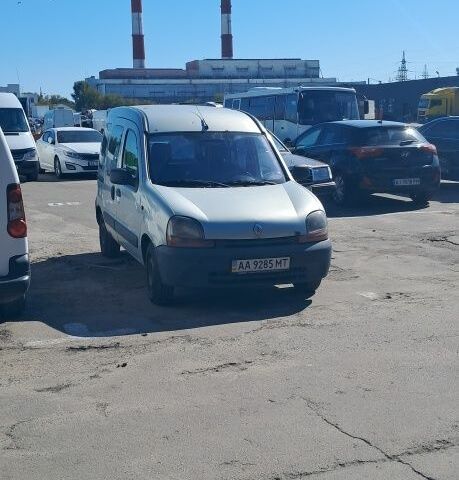 Сірий Рено Кєнгу, об'ємом двигуна 1.4 л та пробігом 357 тис. км за 1800 $, фото 1 на Automoto.ua