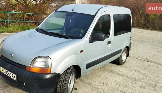 Серый Рено Кенгу, объемом двигателя 1.15 л и пробегом 197 тыс. км за 3000 $, фото 1 на Automoto.ua