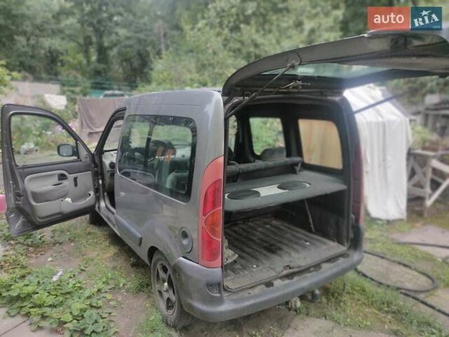 Рено Кенгу 2003 в Киеве на Automoto.ua Серый Рено Кенгу, объемом двигателя 1.9 л и пробегом 313 тыс. км за 4100 $, фото 1 на Automoto.ua