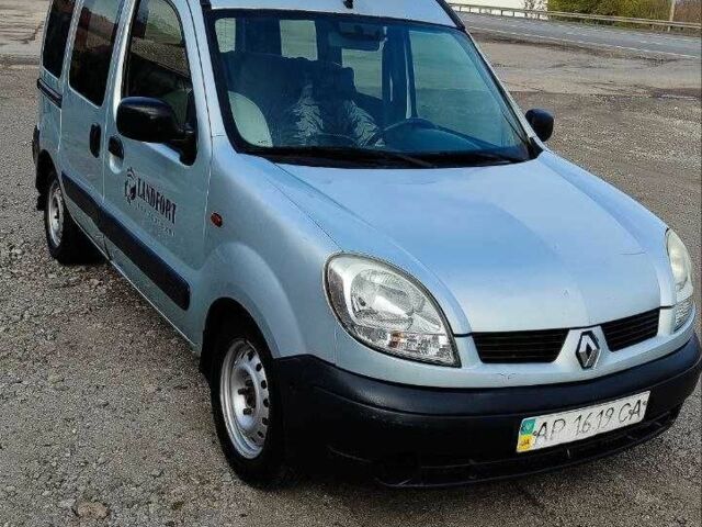 Серый Рено Кенгу, объемом двигателя 1.5 л и пробегом 350 тыс. км за 3600 $, фото 1 на Automoto.ua