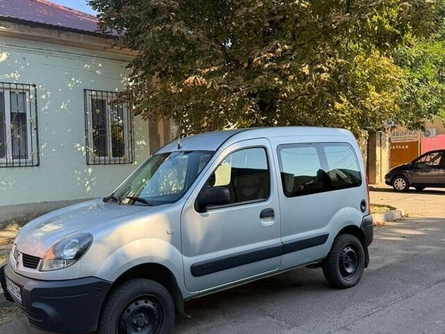 Сірий Рено Кєнгу, об'ємом двигуна 1.9 л та пробігом 370 тис. км за 3500 $, фото 1 на Automoto.ua