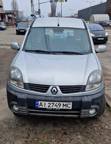 Серый Рено Кенгу, объемом двигателя 1.6 л и пробегом 300 тыс. км за 4500 $, фото 1 на Automoto.ua