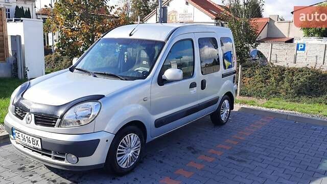 Серый Рено Кенгу, объемом двигателя 1.39 л и пробегом 190 тыс. км за 4000 $, фото 1 на Automoto.ua