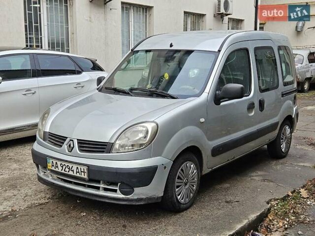 Серый Рено Кенгу, объемом двигателя 1.4 л и пробегом 625 тыс. км за 2600 $, фото 1 на Automoto.ua