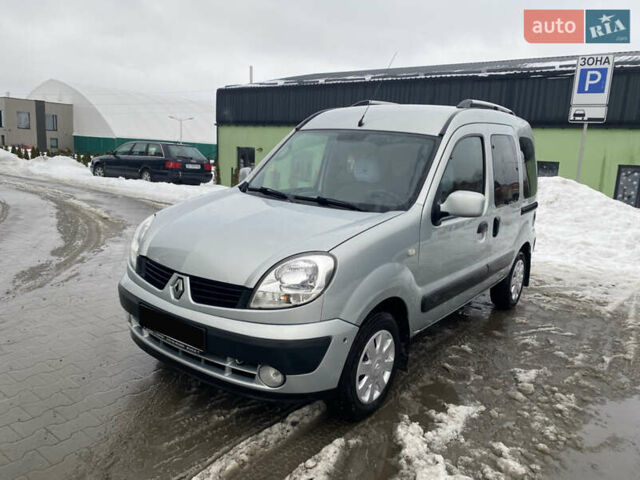 Сірий Рено Кєнгу, об'ємом двигуна 1.5 л та пробігом 316 тис. км за 5500 $, фото 1 на Automoto.ua