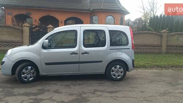 Серый Рено Кенгу, объемом двигателя 1.5 л и пробегом 260 тыс. км за 6200 $, фото 1 на Automoto.ua