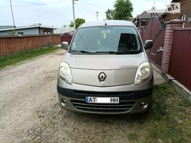 Сірий Рено Кєнгу, об'ємом двигуна 1.5 л та пробігом 187 тис. км за 7200 $, фото 1 на Automoto.ua