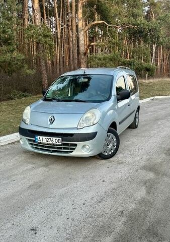 Серый Рено Кенгу, объемом двигателя 1.46 л и пробегом 306 тыс. км за 6000 $, фото 1 на Automoto.ua