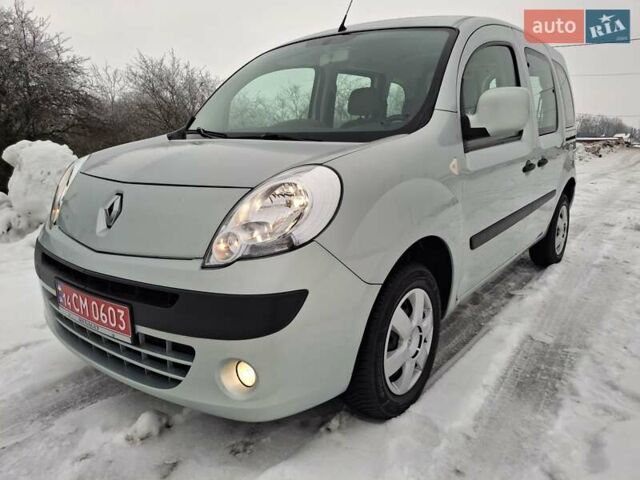 Серый Рено Кенгу, объемом двигателя 1.5 л и пробегом 288 тыс. км за 7750 $, фото 1 на Automoto.ua