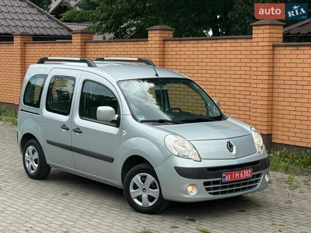 Сірий Рено Кєнгу, об'ємом двигуна 1.6 л та пробігом 204 тис. км за 7650 $, фото 1 на Automoto.ua
