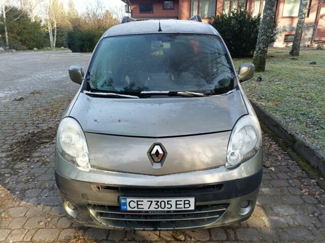 Серый Рено Кенгу, объемом двигателя 1.5 л и пробегом 261 тыс. км за 6500 $, фото 1 на Automoto.ua