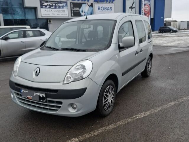 Сірий Рено Кєнгу, об'ємом двигуна 0 л та пробігом 191 тис. км за 9000 $, фото 1 на Automoto.ua